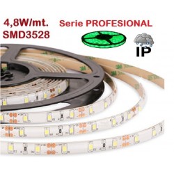 Tira LED 5 mts Flexible 24W 300 Led SMD 3528 IP65 Verde, serie Profesional